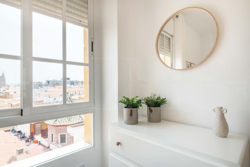 Sunlit & Fresh Apartment - Center By Rems Malaga Ngoại thất bức ảnh