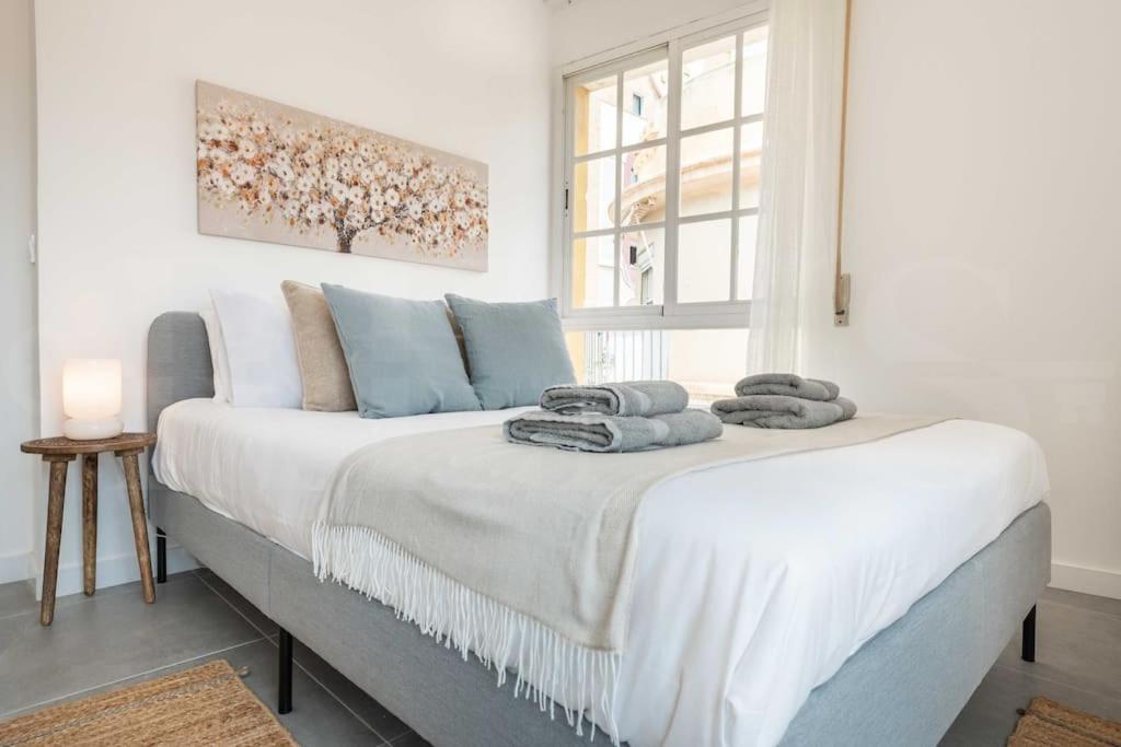 Sunlit & Fresh Apartment - Center By Rems Malaga Ngoại thất bức ảnh
