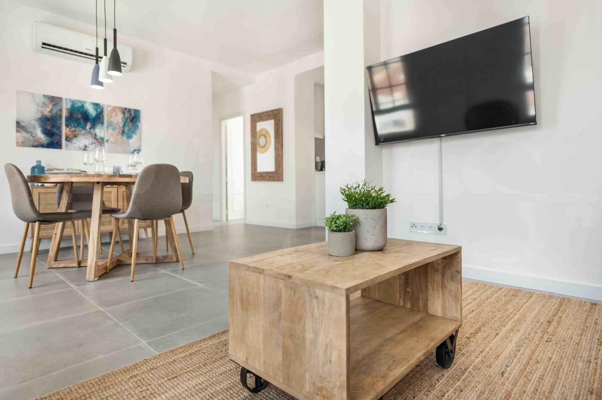 Sunlit & Fresh Apartment - Center By Rems Malaga Ngoại thất bức ảnh