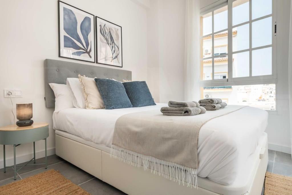 Sunlit & Fresh Apartment - Center By Rems Malaga Ngoại thất bức ảnh